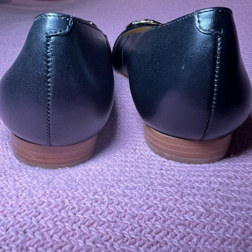 Talbots Black Leather Pointed Toe‎ Flats Gold Bamboo Buckle Suede Detail 7.5M